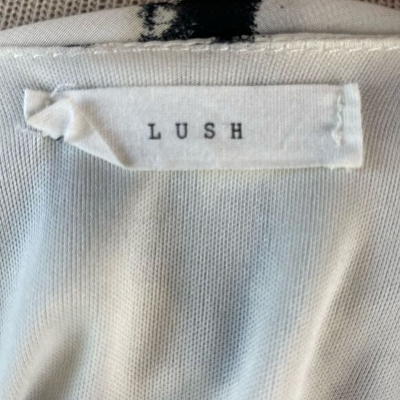 Lush Midi Skirt Size M EUC - Picture 7 of 8